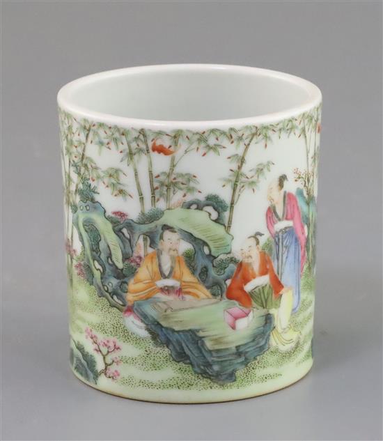 A Chinese famille rose brush pot, H. 8.5cm